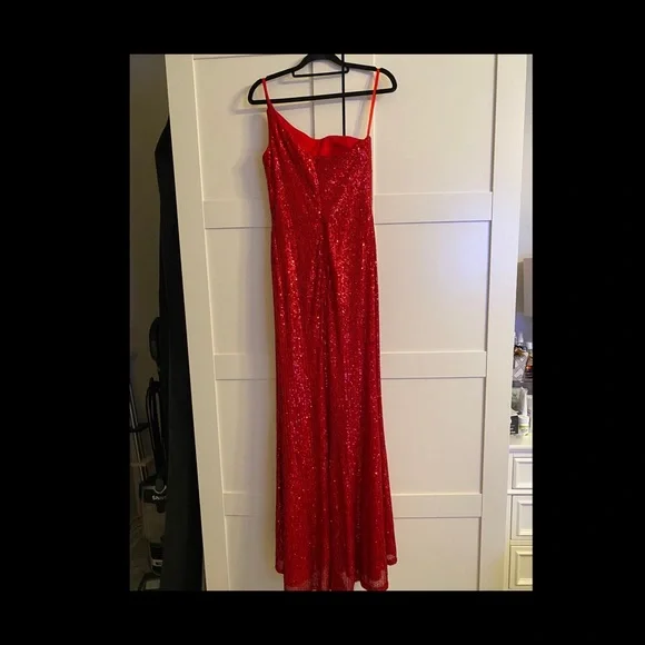 Red sequence maxi slit dress - Picture 2 of 3